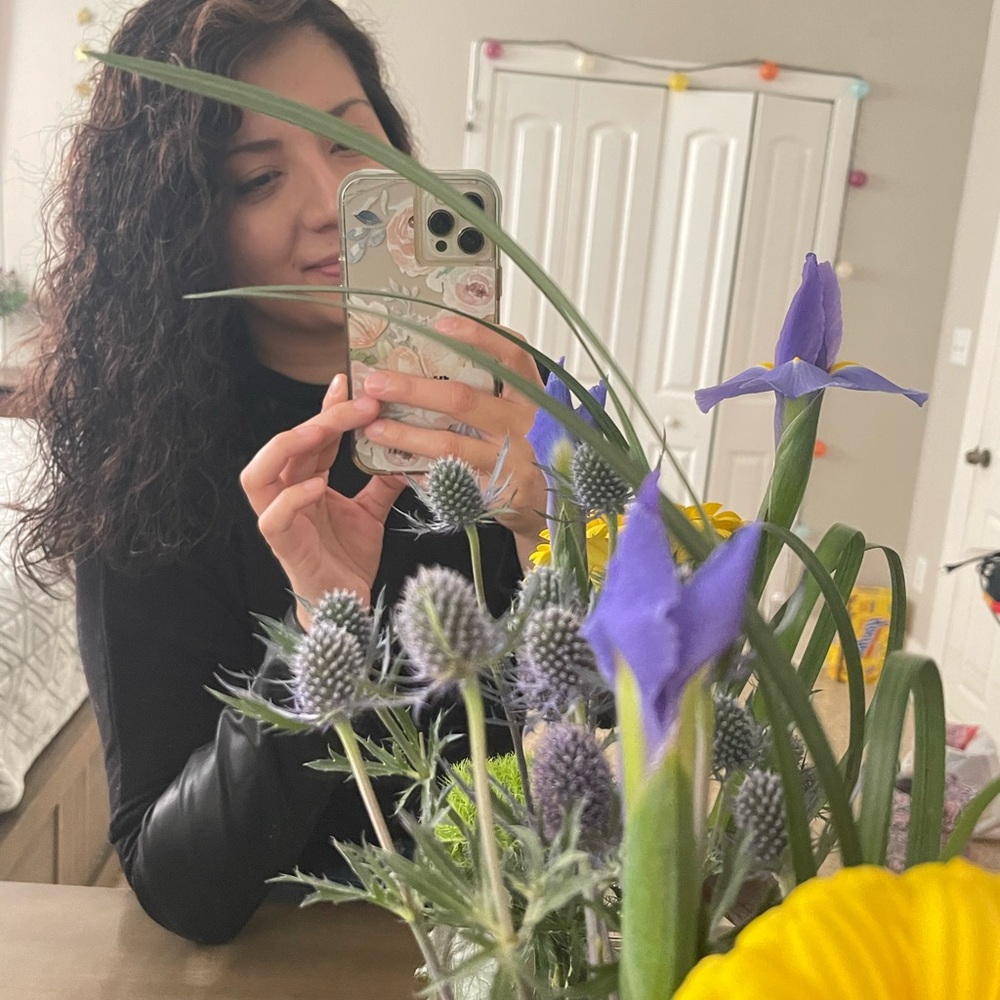 Meet your Posher, Mónica